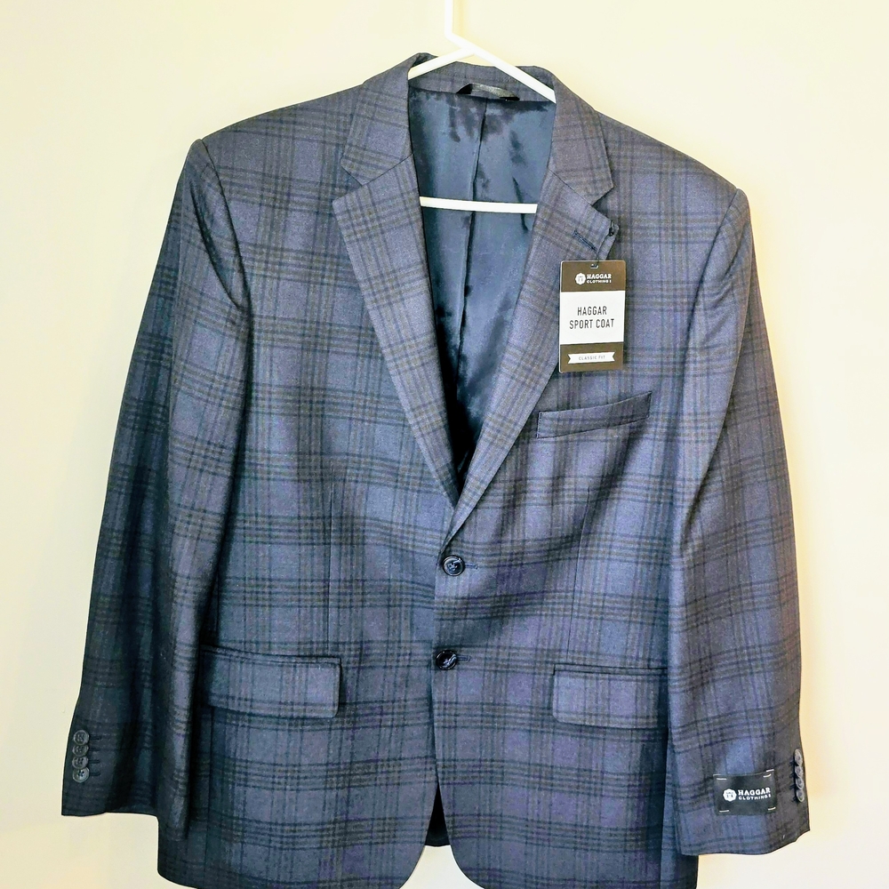Mens Haggar Classic Fit 40S Sport Coat with Notched Lapel